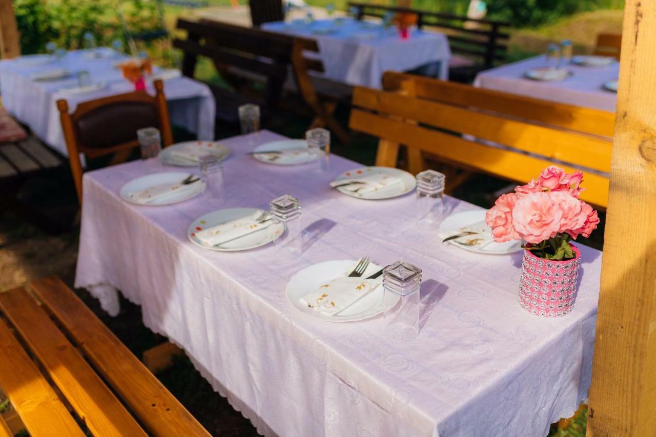 Camp Podkraj Hotel Вирпазар Екстериор снимка